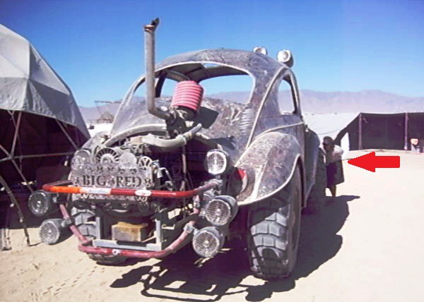 Big Red VW clone with observer