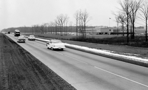 Interstate 94 westbound at Edsel plant