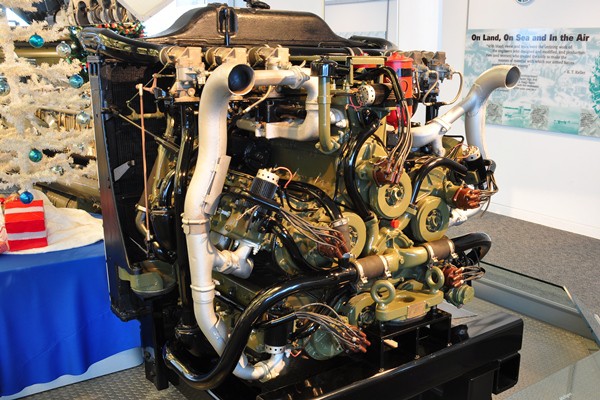 Chrysler sherman tank engine #5