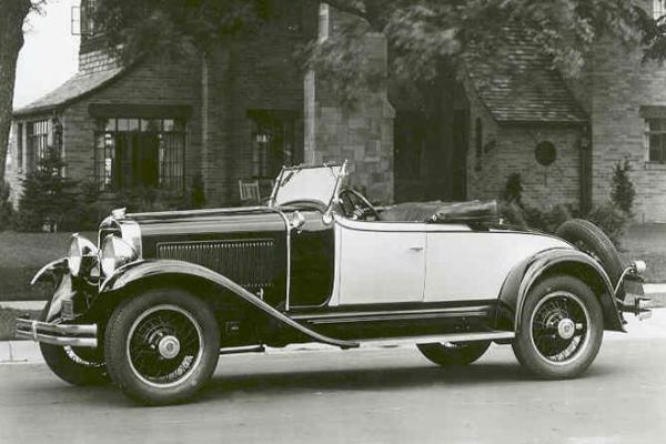 1929-Studebaker-President-8-Roadster.jpg