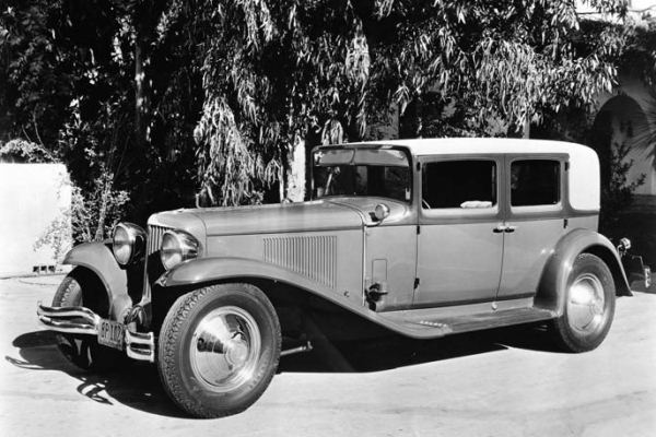 1932 Cord L29 Sedan | Mac's Motor City Garage