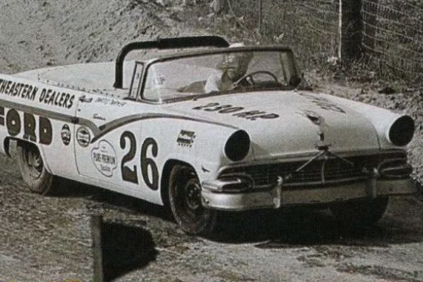Turners ford garage #9