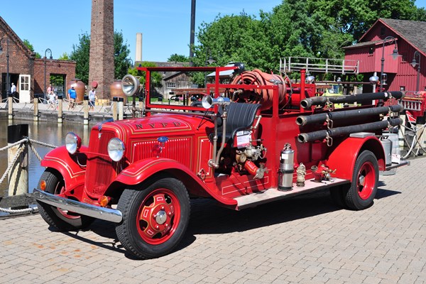 1934 Ford fire truck #8